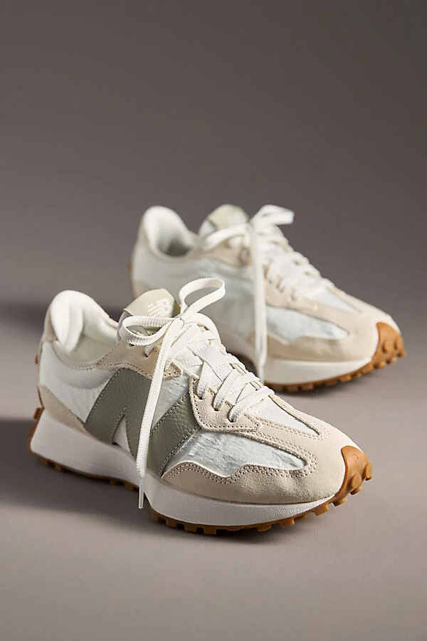 327 Sneakers