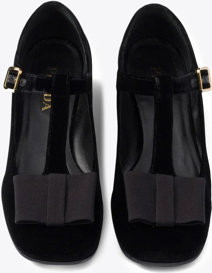 35 Bow Velvet Pumps - Image 3