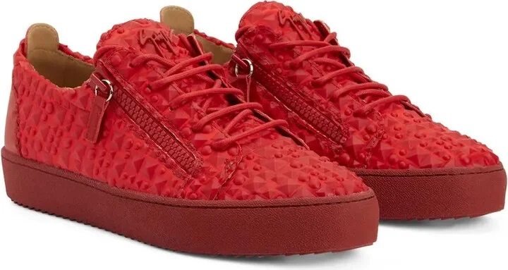 3D detailing low-top sneakers - Image 2