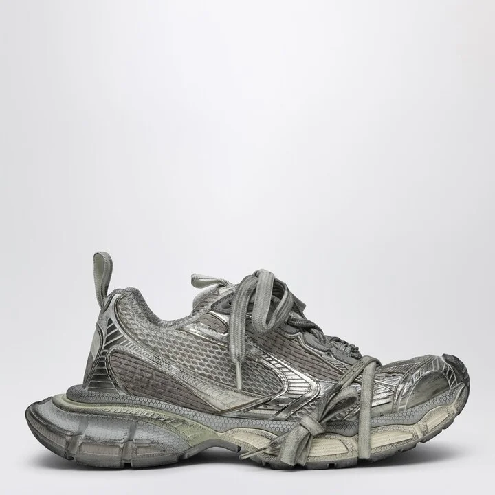 3XL Eggshell coloured mesh Sneaker