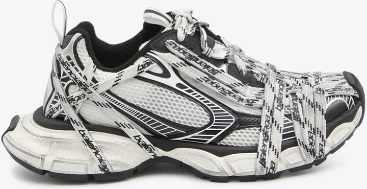 3XL Extreme Lace-Up Sneakers