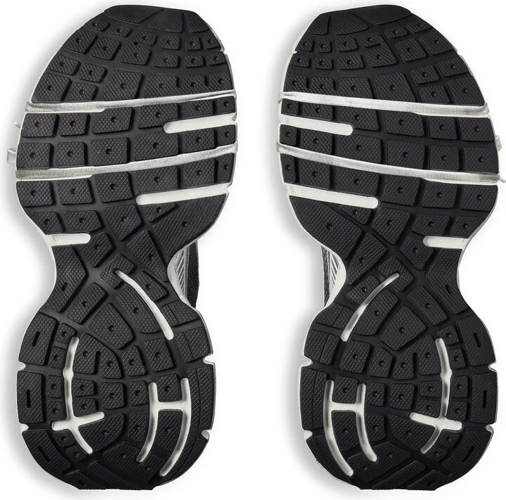 3Xl Gradient Sneaker - Image 7