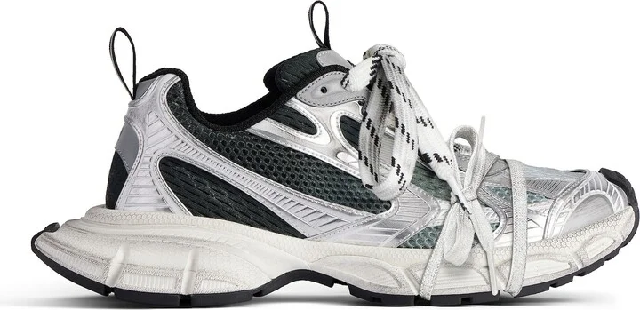 3Xl Gradient Sneaker