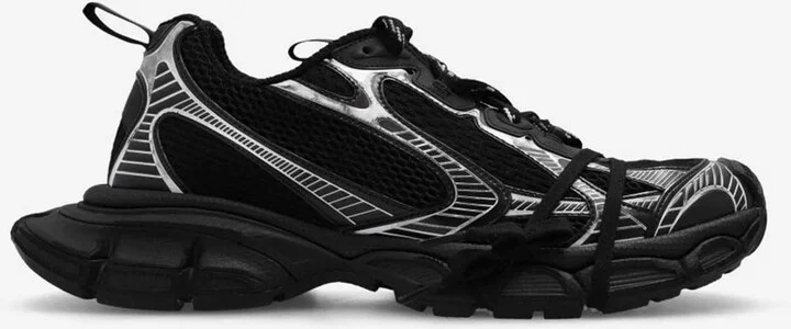 3XL Low-Top Sneakers