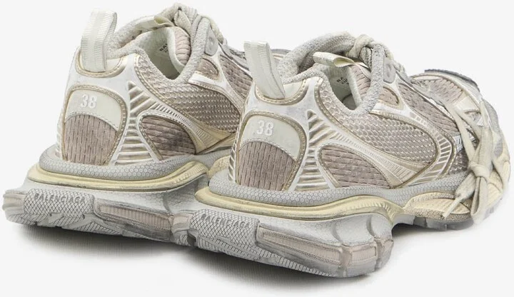 3XL Mesh Low-Top Sneakers - Image 2