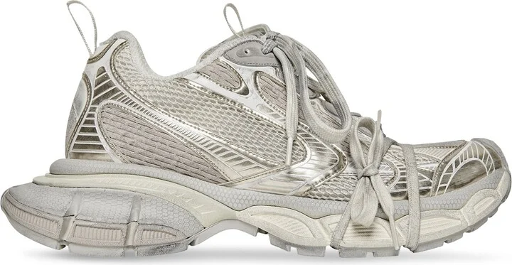 3Xl Sneaker