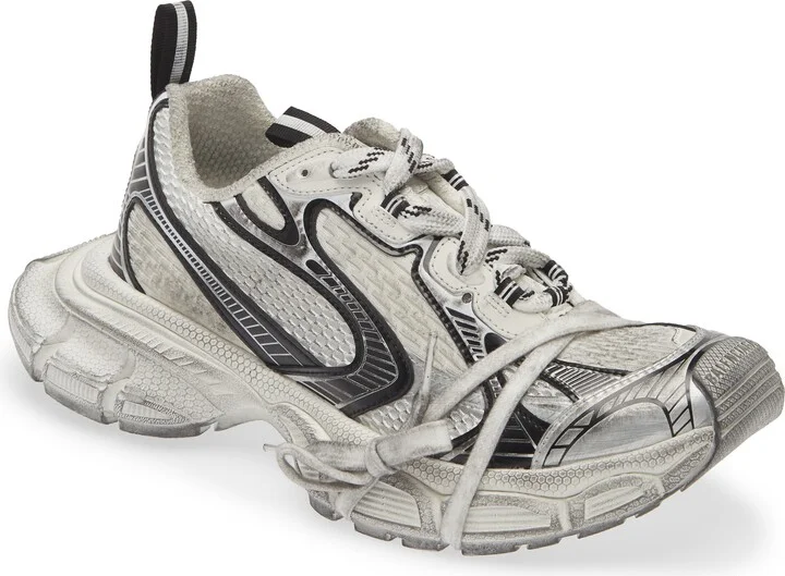 3XL Sneaker