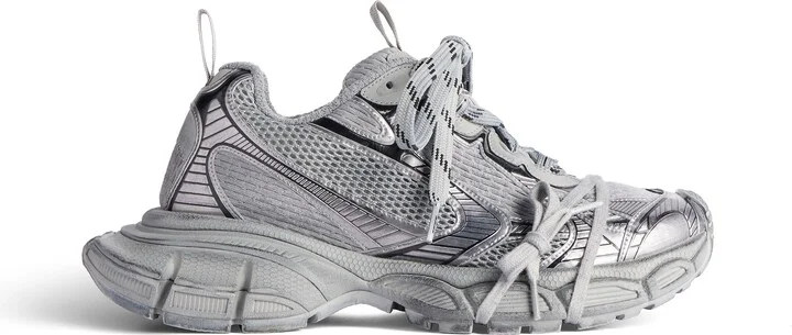 3Xl Sneaker
