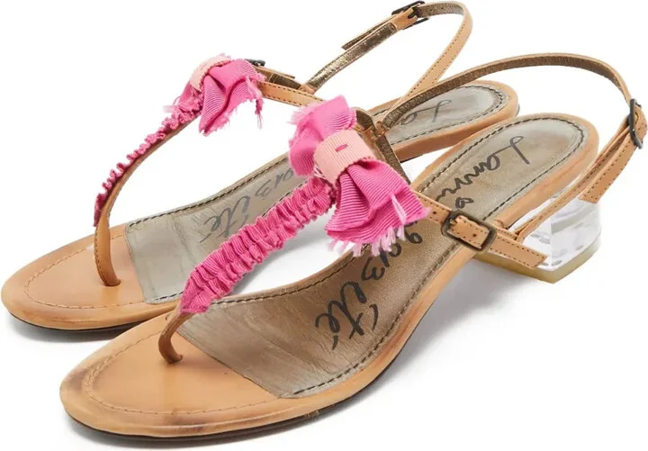 40mm Ruffled Thong Sandals - Image 4