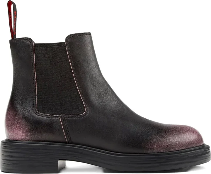 42mm Dean leather elastic-sided Chelsea boots