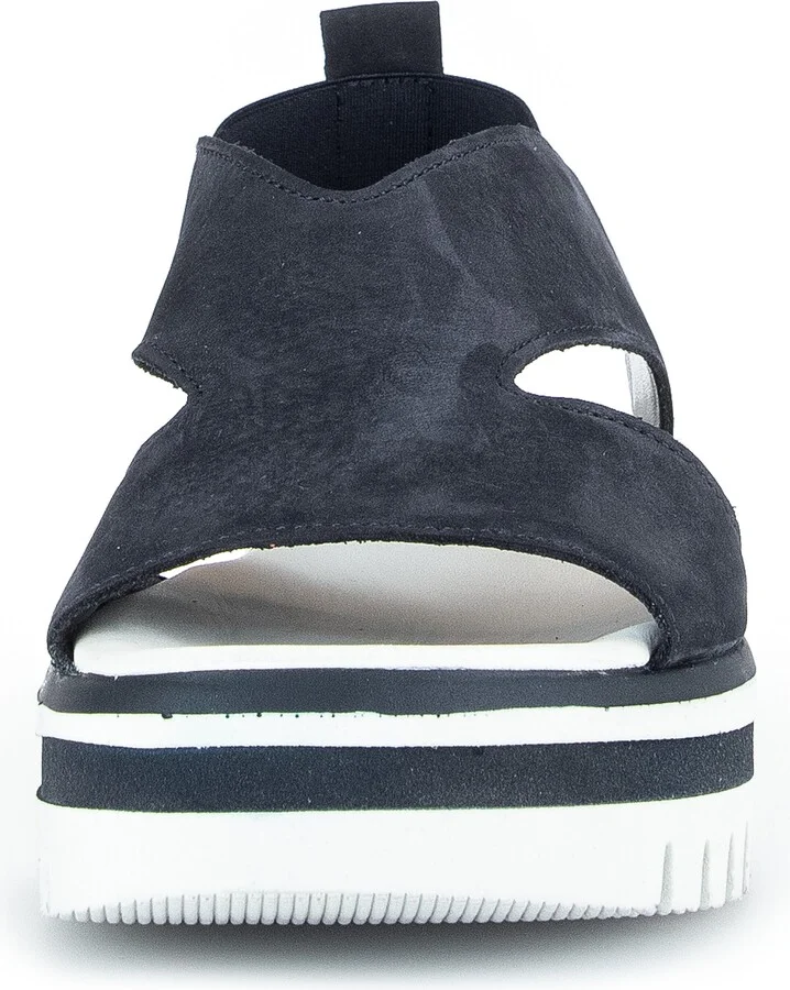 44.623 Platform Slingback Sandal - Image 4