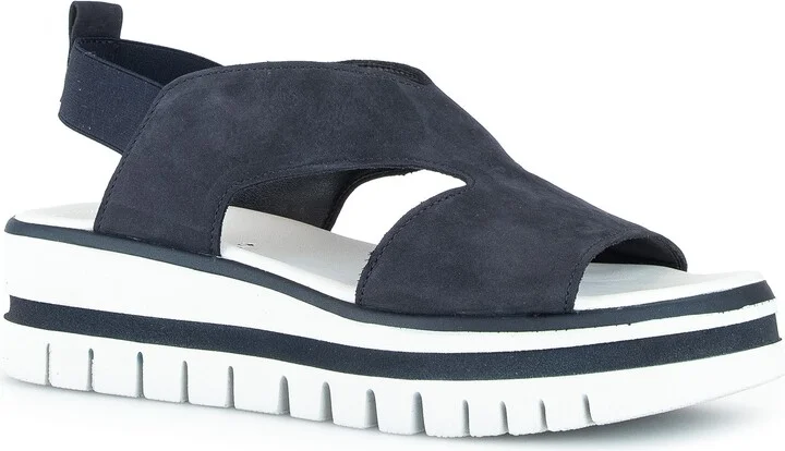 44.623 Platform Slingback Sandal