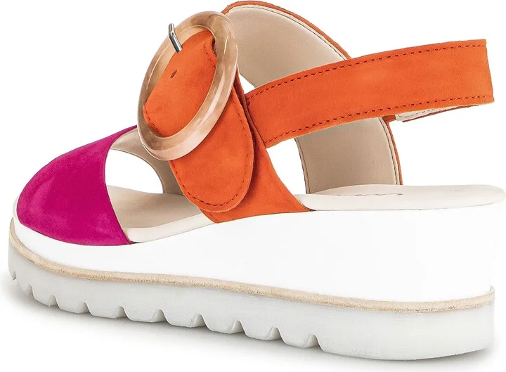 44.645 Platform Wedge Sandal - Image 2