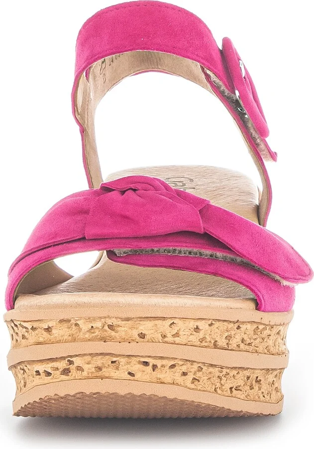 44.653 Platform Wedge Sandal - Image 4