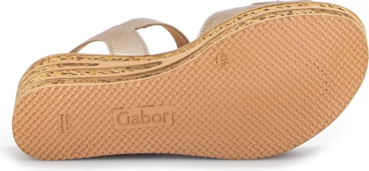 44.653 Platform Wedge Sandal - Image 11