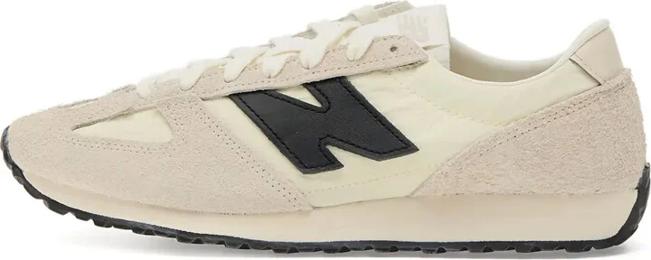 471 Suede-Panelled Sneakers