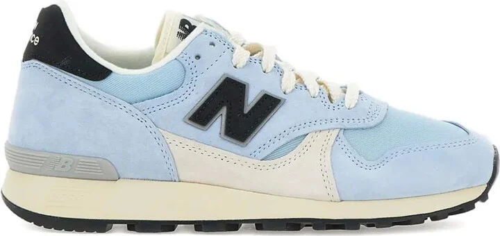 475 Sneakers