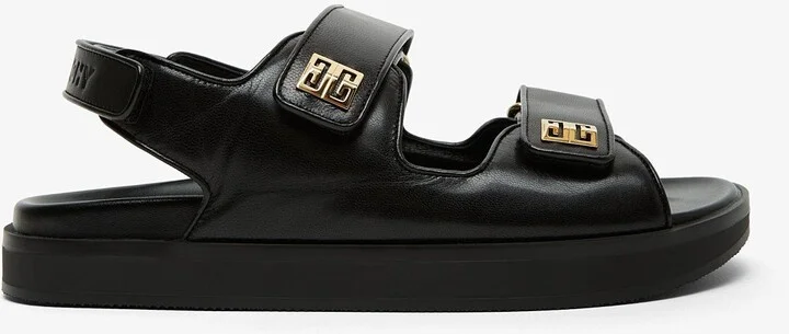 4G black strap flat sandals