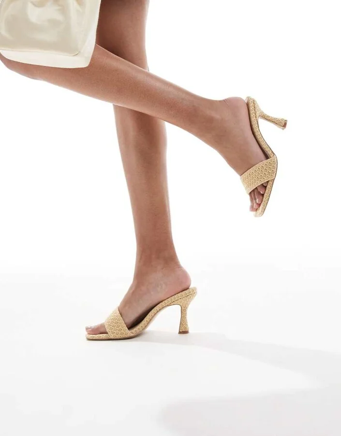 4th & Reckless open toe woven mid heel sandals in beige - Image 2