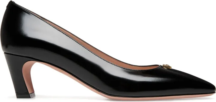 50mm Logo-Plaque Pumps