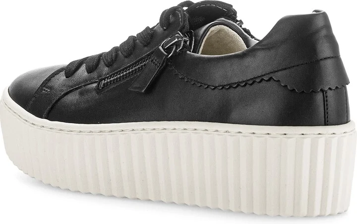 53.200 Platform Sneaker - Image 2