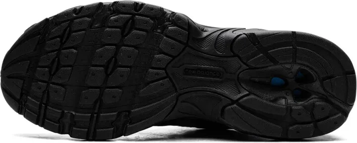 530 "Black Dark Grey" sneakers - Image 4