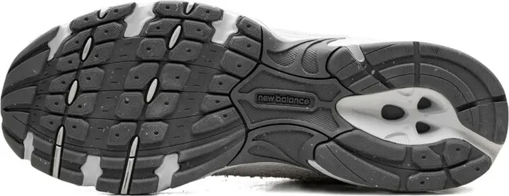 530 "Grey Matter" sneakers - Image 4