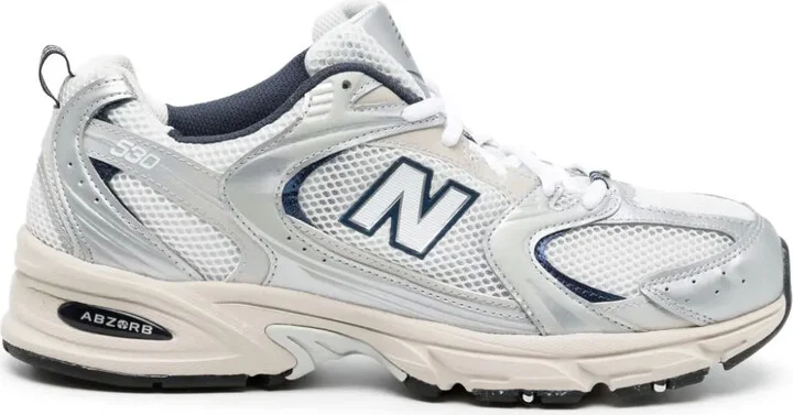 530 Logo-Patch Sneakers