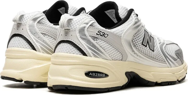 530 Low-Top Sneakers - Image 3