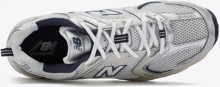 530 Low-Top Sneakers in Silver Metallic with Summer Fog and NB Navy - Image 3