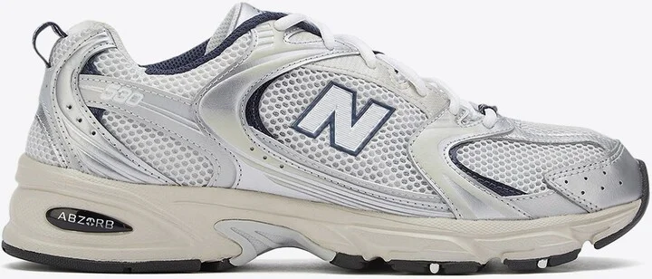530 Low-Top Sneakers in Silver Metallic with Summer Fog and NB Navy
