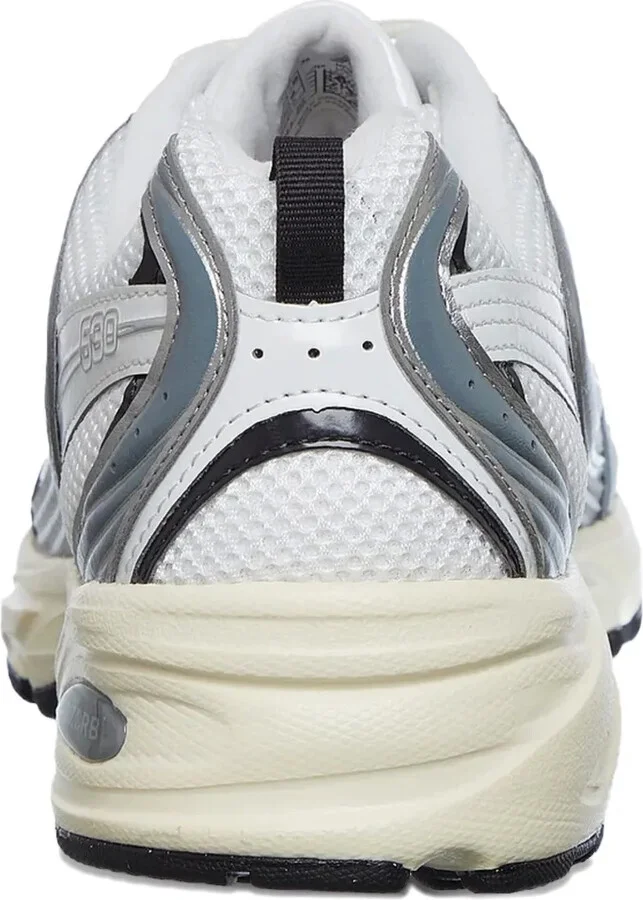 530 Mesh-Panelled Lace-Up Sneakers - Image 2