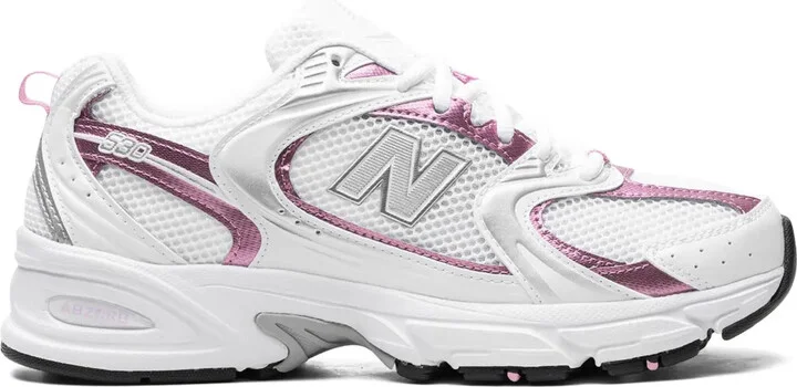 530 Mesh Sneakers