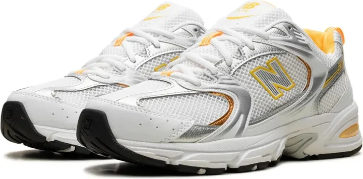 530 Panelled Sneakers - Image 4