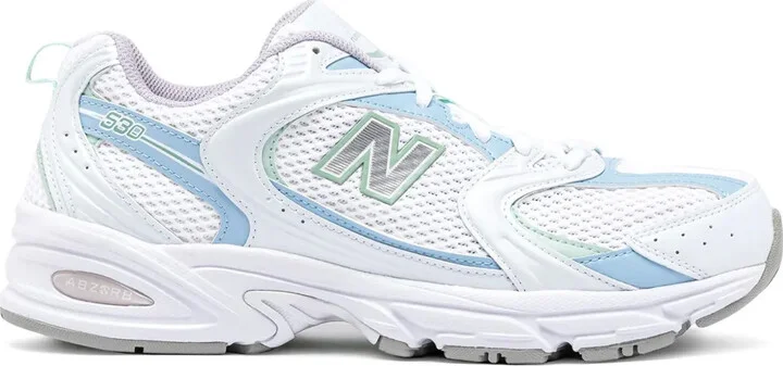 530 Panelled Sneakers