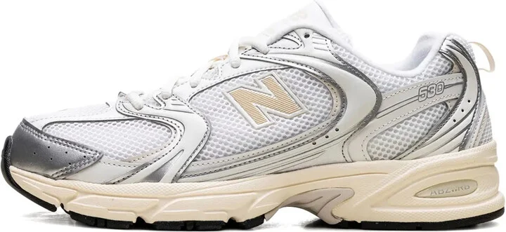 530 "Silver Metallic" trainers
