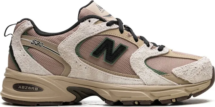 530 Sneakers