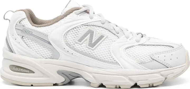 530 Sneakers