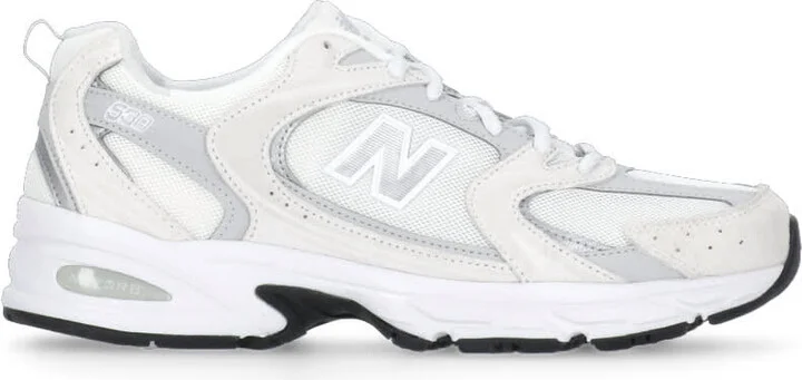 530 Sneakers
