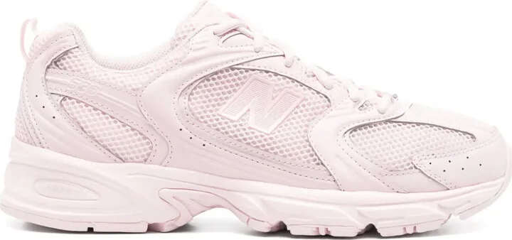 530 Sneakers