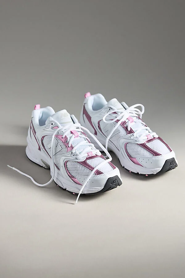 530 Sneakers