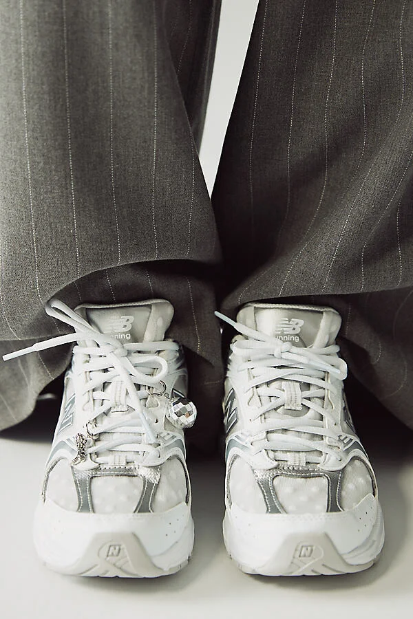 530 Sneakers