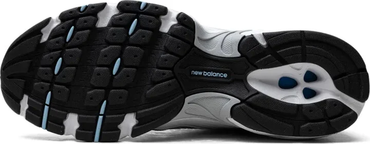 530 "White/Dark Arctic Grey/Light Chrome Blue" sneakers - Image 4