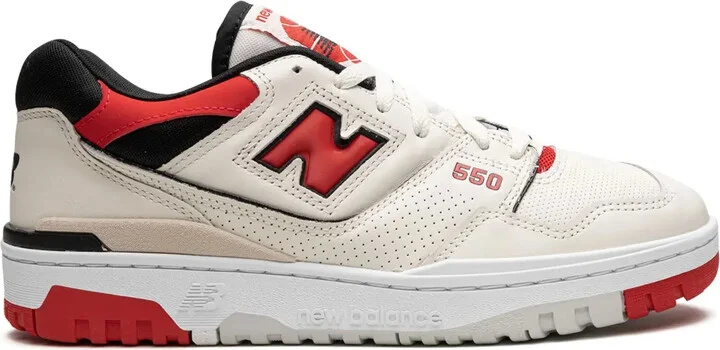 550 "True Red" sneakers