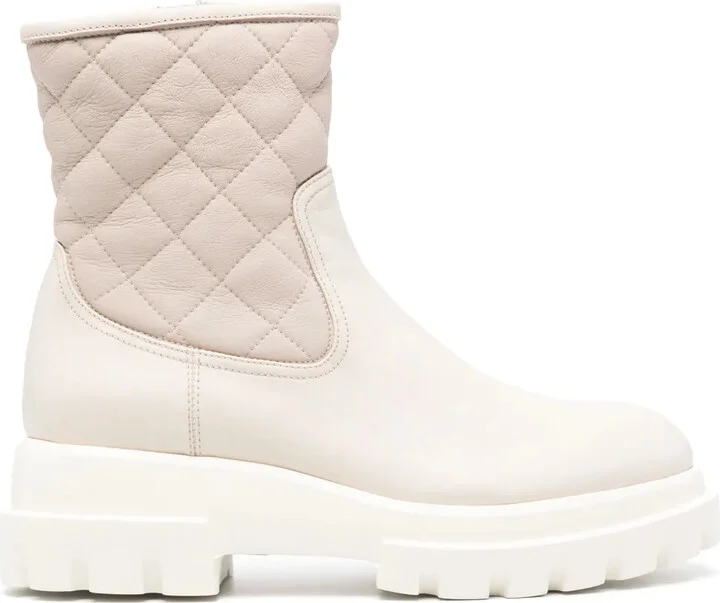 55mm Chunky Matelassé Boots