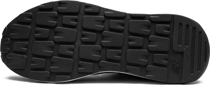 57/40 Sneakers - Image 4