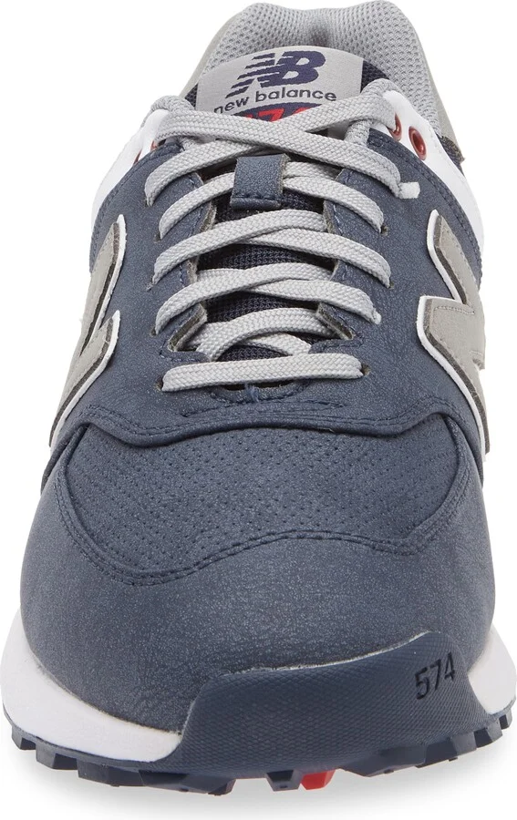 574 Greens V2 Spikeless Golf Shoe - Image 10