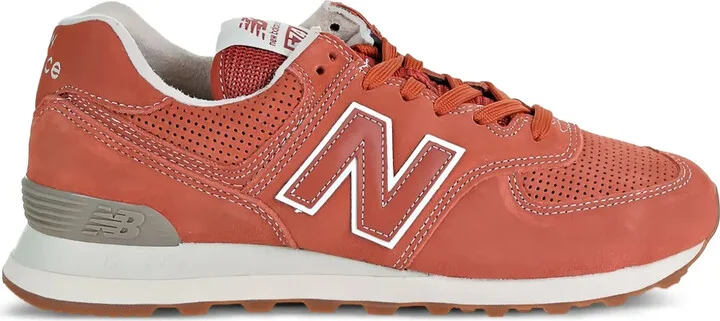 574 "Vintage Russet" sneakers