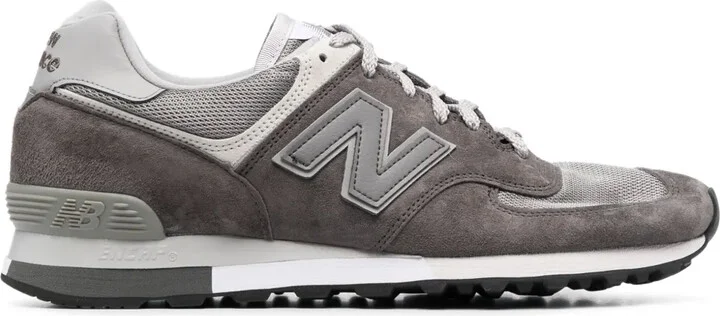 576 Low-Top Sneakers