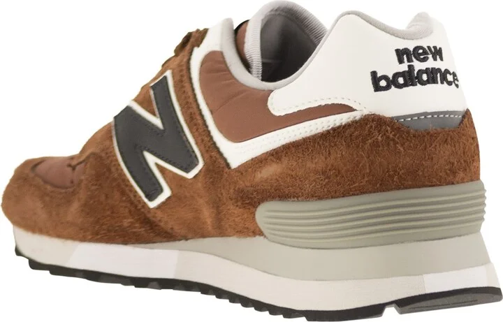 576 - Sneakers - Image 3